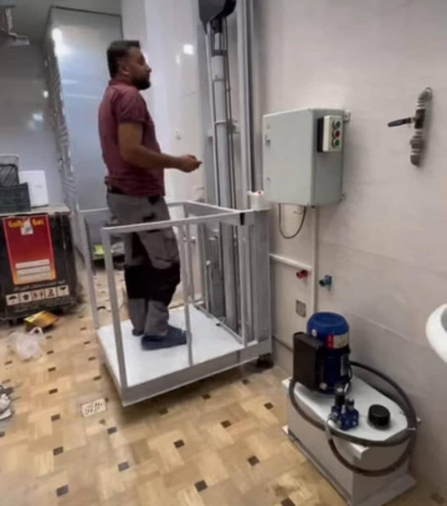 نصب و راه اندازی آسانسور و بالابر کارن در عاشوری بوشهر