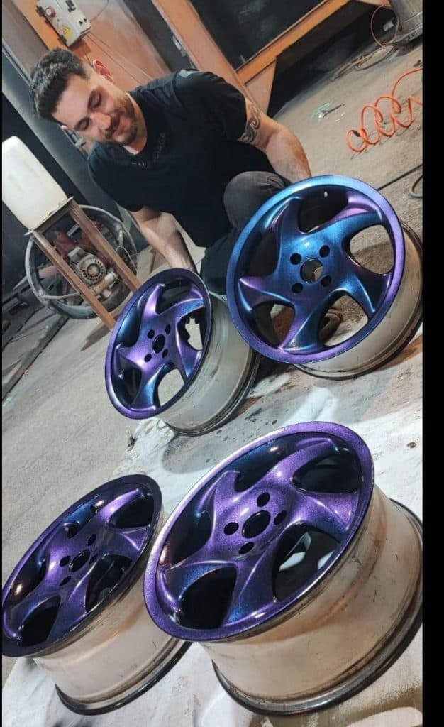 خدمات رنگ کوره ای امیرخیزی در تبریز