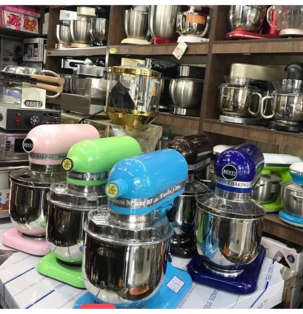 لوازم قنادی شانوری در بازار بزرگ تهران