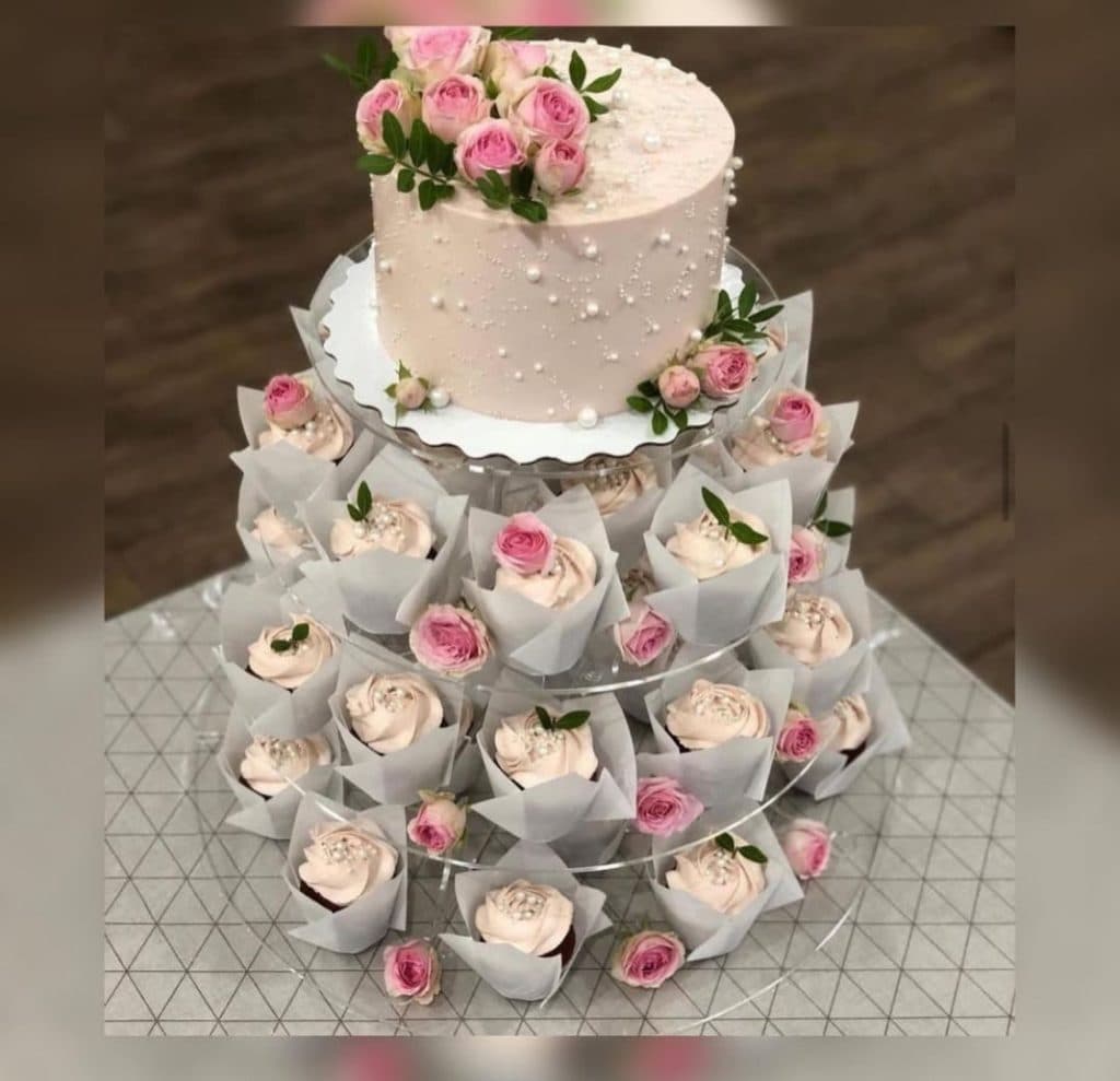 شیرینی آلما در چهارباغ کرج