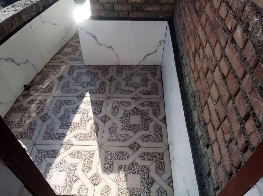 کاشی کاری اسماعیلیان در نقده