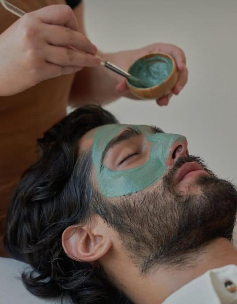 کلینیک زیبایی ماریا در هنرستان مشهد