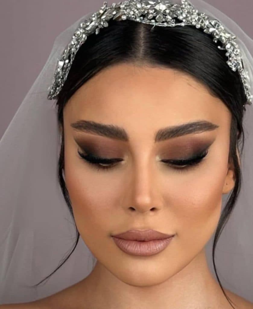 سالن زیبایی آیلین بیوتی در معالی آباد شیراز