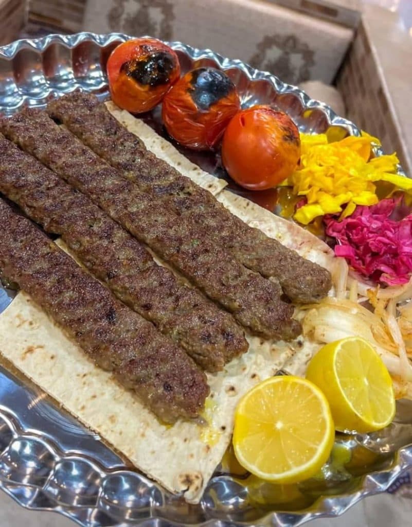 رستوران کاسیت در خرم آباد