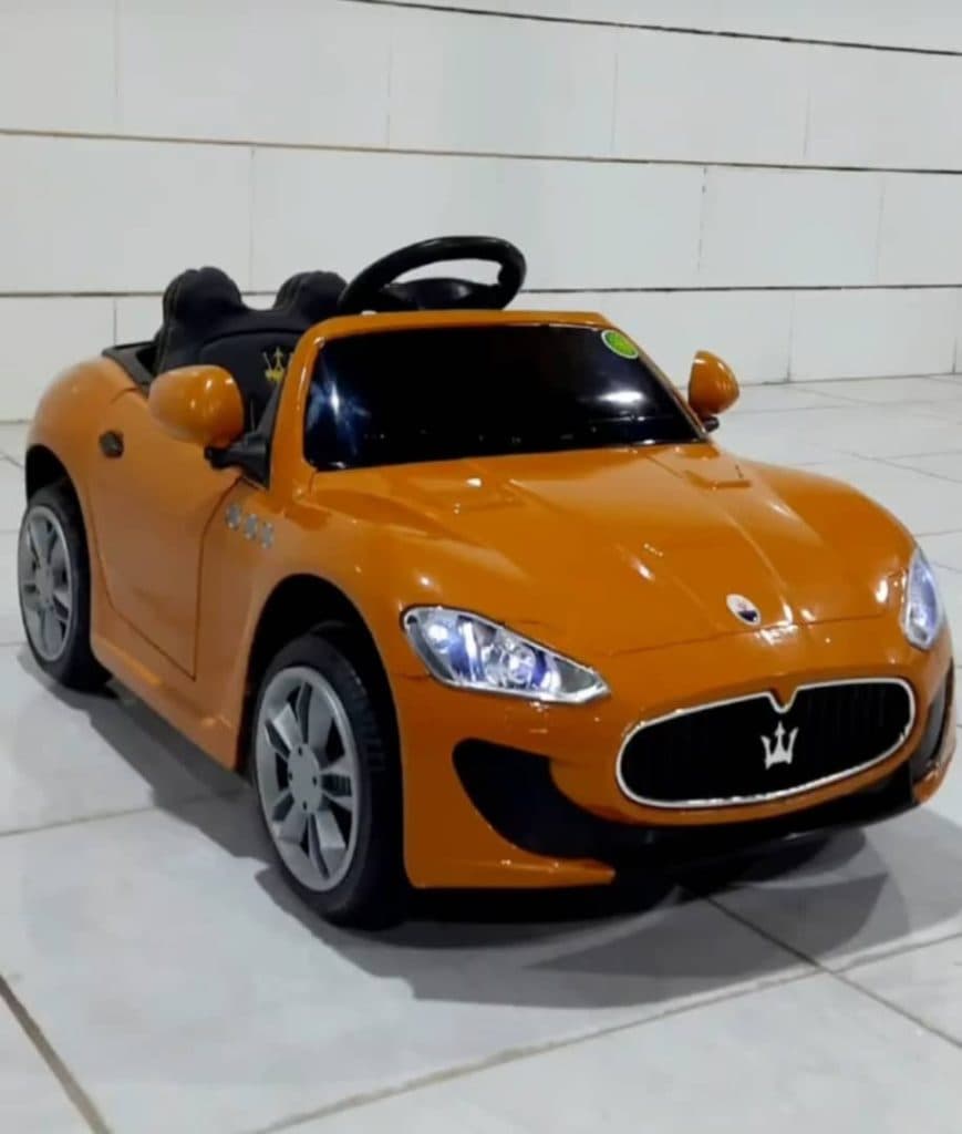 فروشگاه ماشین شارژی مهراد در اصفهان