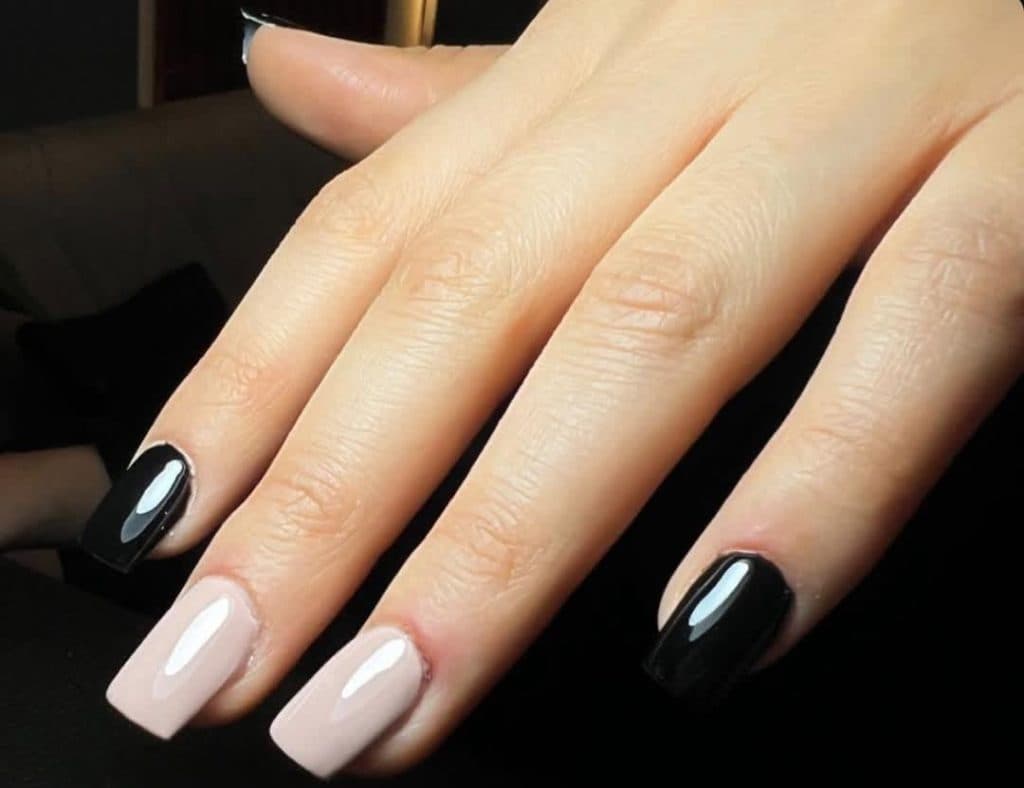 سالن زیبایی مهناز امیری در قاسم آباد مشهد