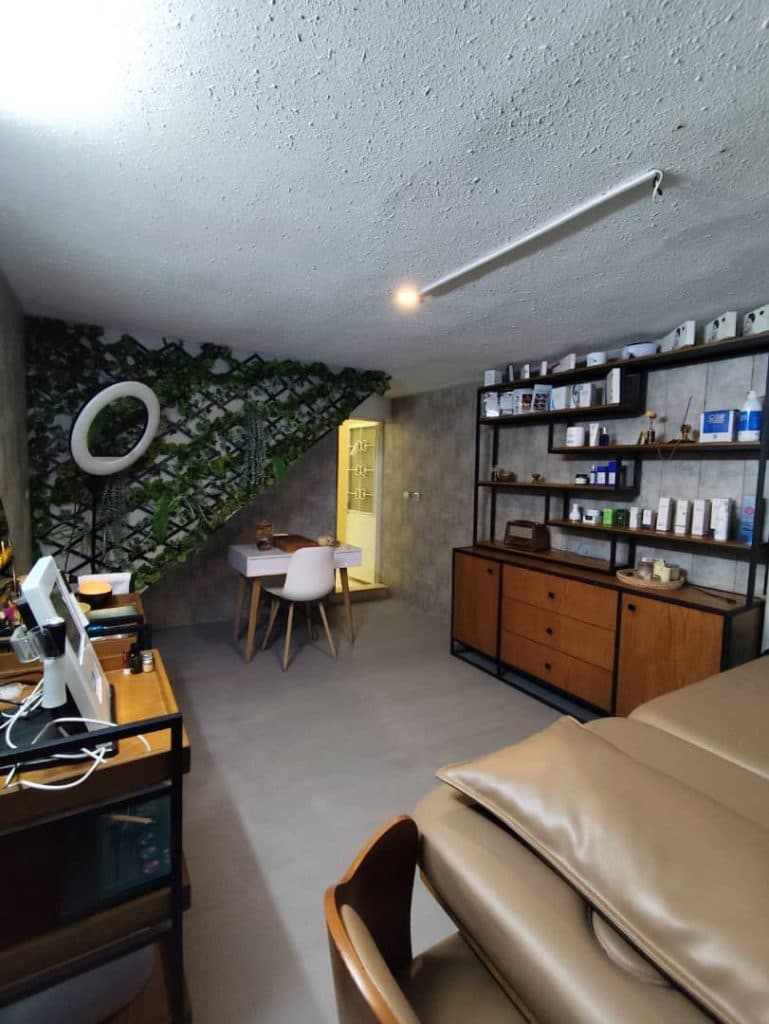 آموزشگاه تخصصی مراقبت زیبایی نگین خشنود در شیراز