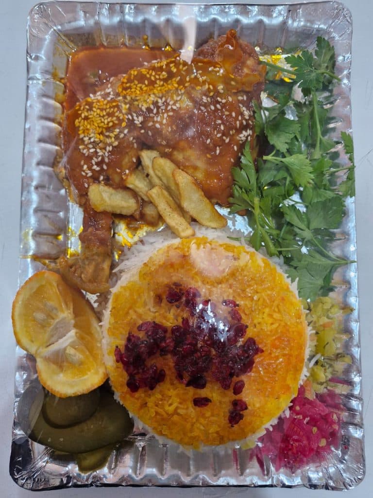 بیرون بر جانان در سعدی جنوبی شاهین شهر