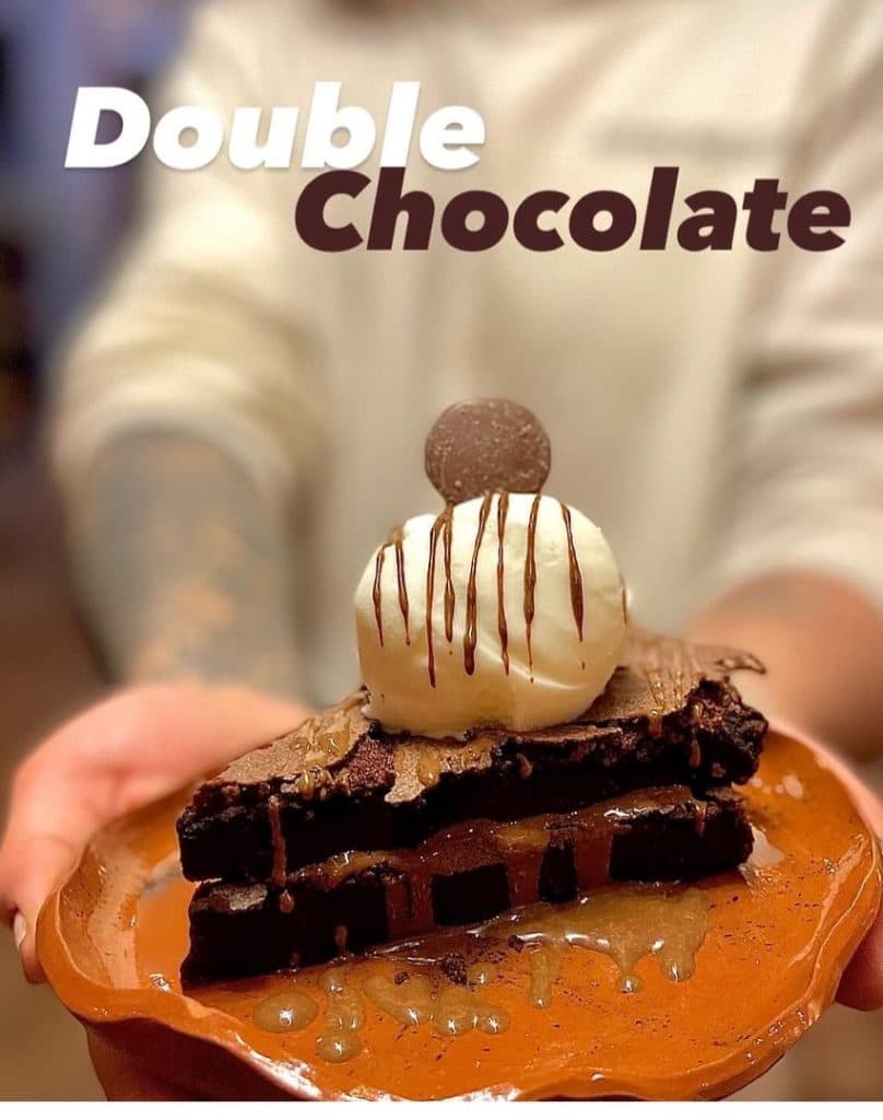 کافه رستوران پیشرو پک در ایزدشهر