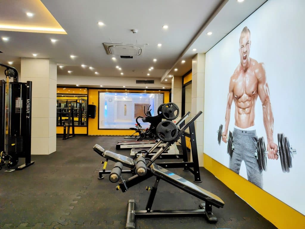 مجموعه مسکونی کوروش در جزیره کیش