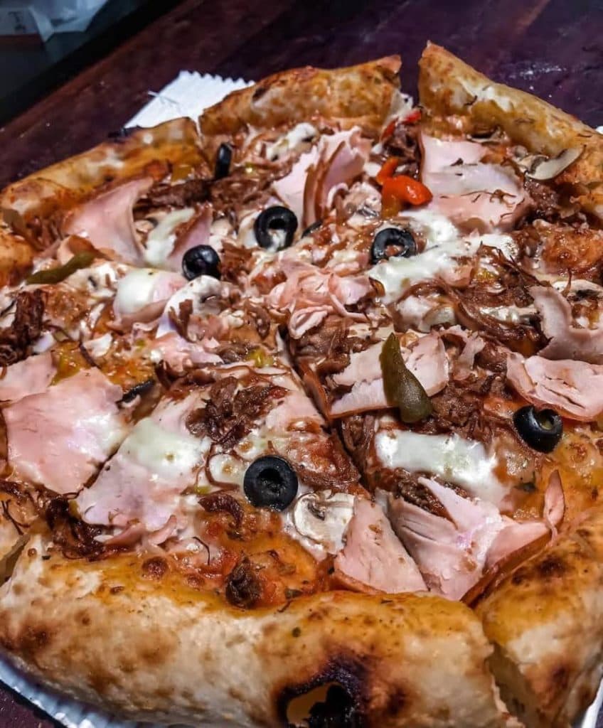 فست فود ایتالیایی بونلی در میدان گاز شیراز