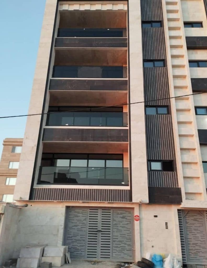 فروش و اجرای شیشه سکوریت و پارتیشن بازرگانی شیشه ایران در کرج