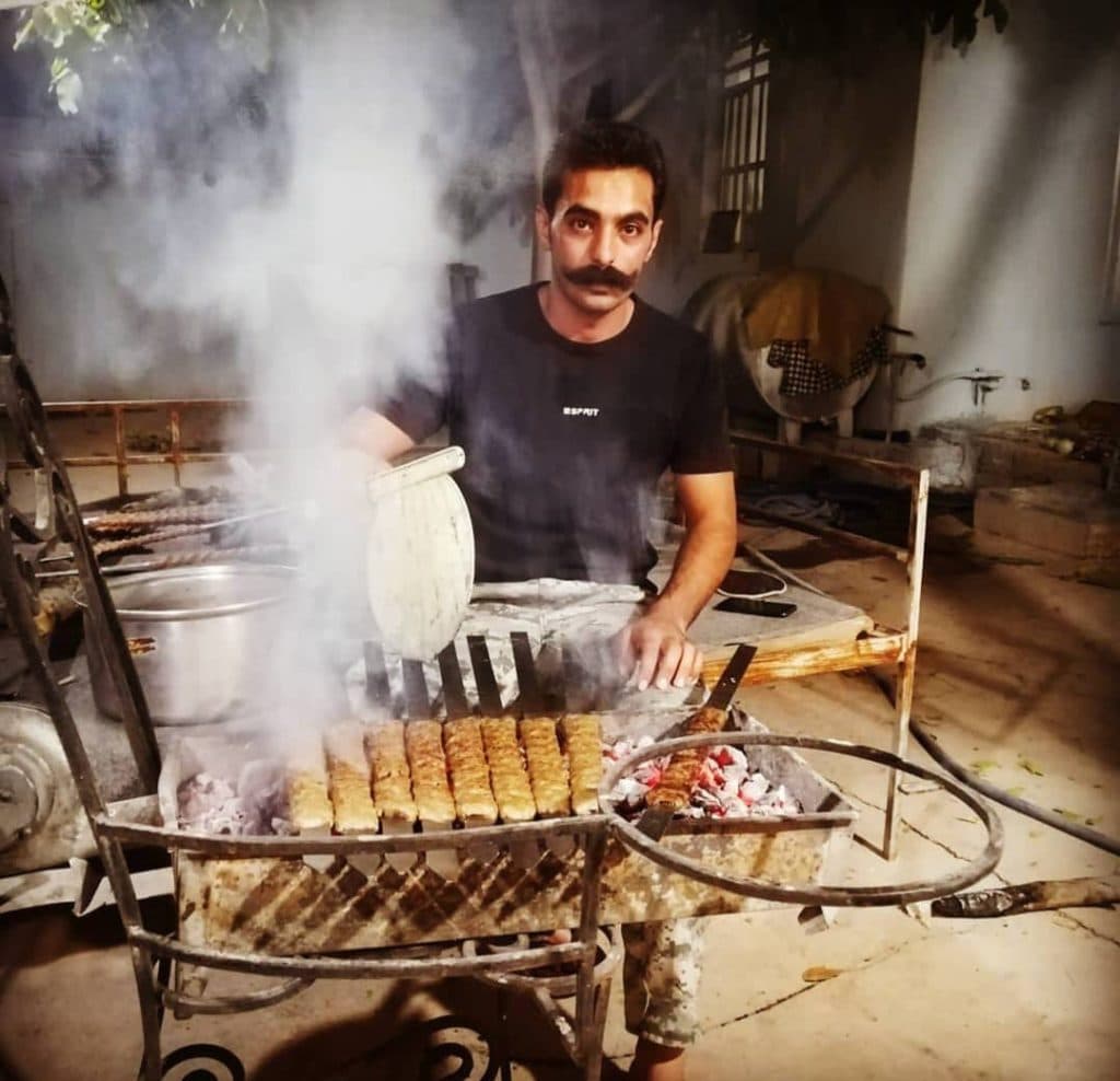 آقای کباب جوادی در شیراز