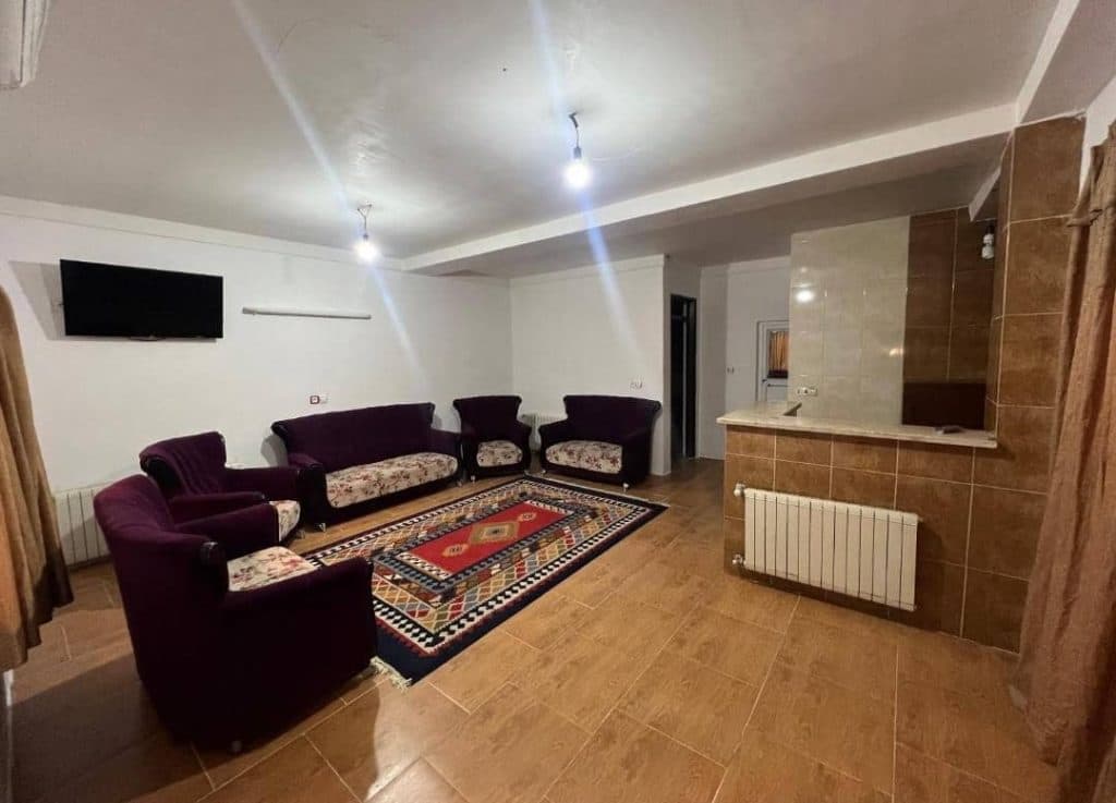 متل ساحلی قو در بابلسر