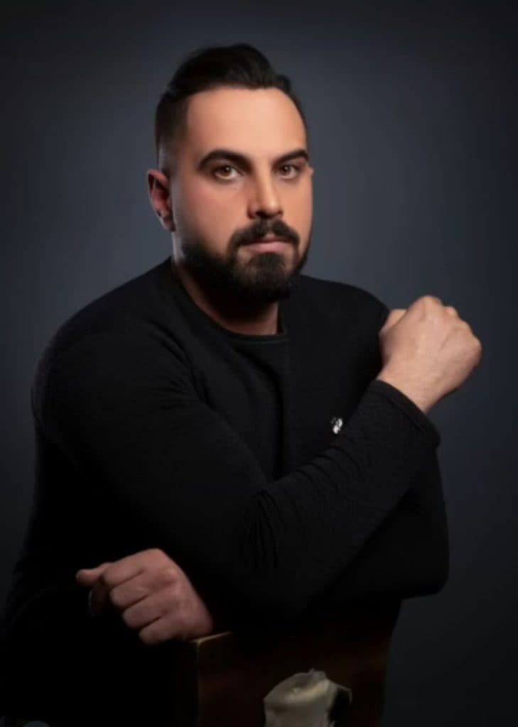 تابلوسازی تخصصی معینی در شبستر