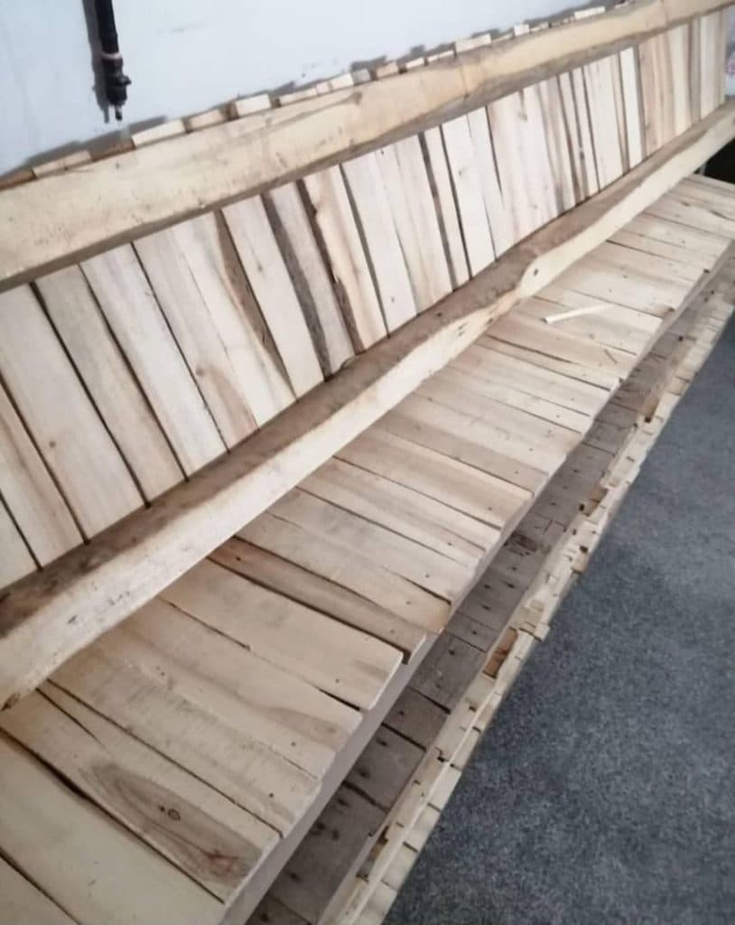 ساخت و فروش دار قالی بافی حسن آبی در نیشابور