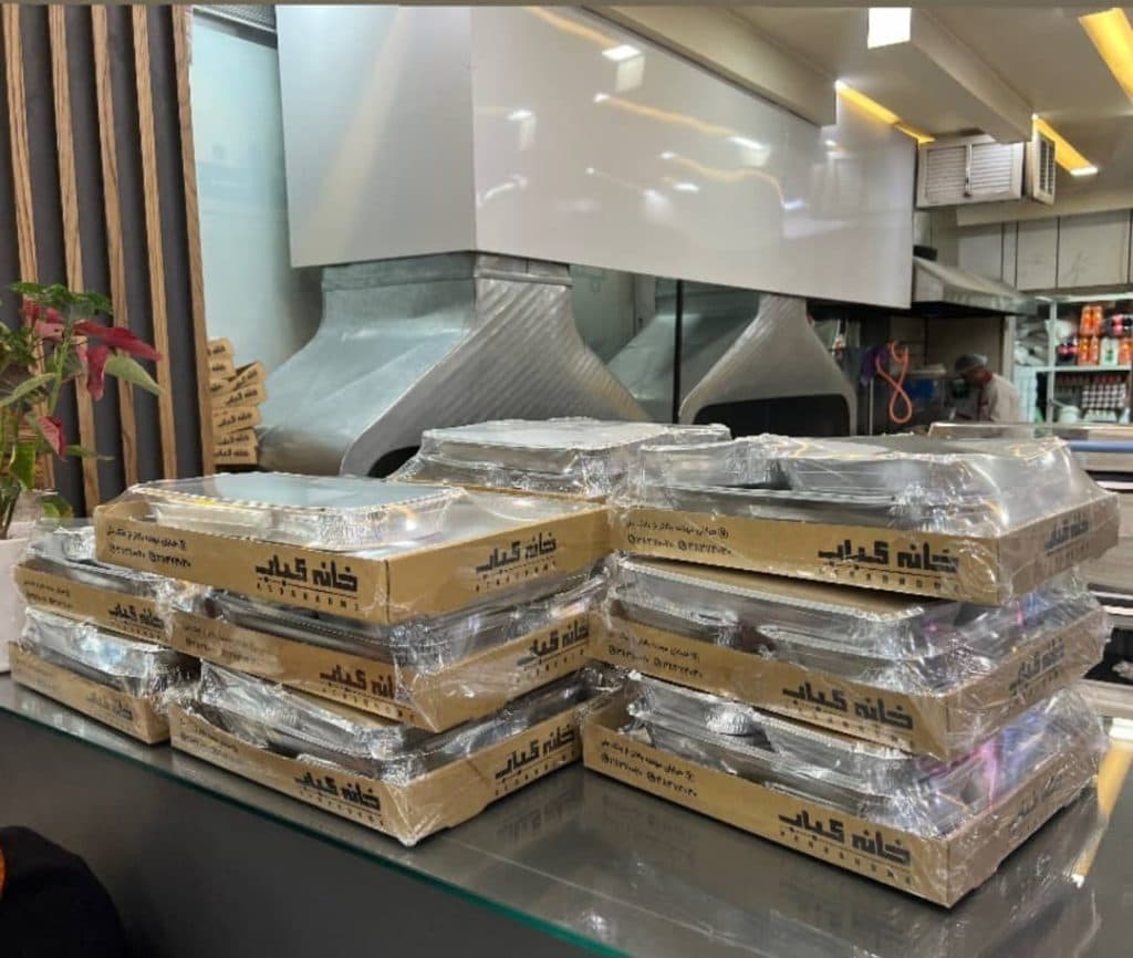 خانه کباب درخشان در همدان