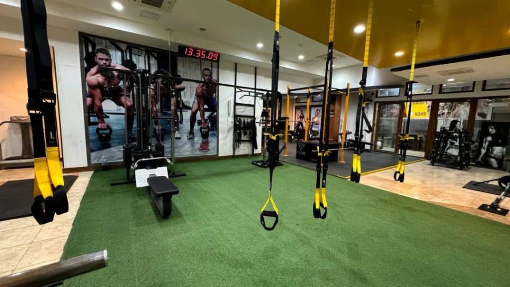 باشگاه بدنسازی ویژه بانوان هانا در بلوار آیینه خانه اصفهان