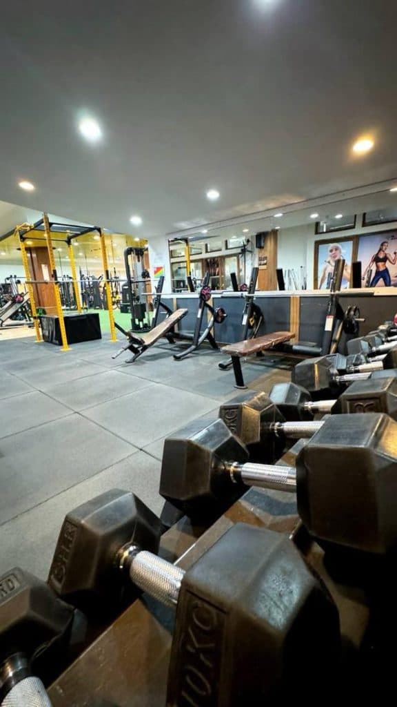 باشگاه بدنسازی ویژه بانوان هانا در بلوار آیینه خانه اصفهان