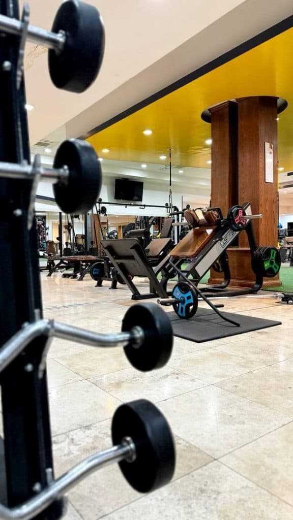 باشگاه بدنسازی ویژه بانوان هانا در بلوار آیینه خانه اصفهان