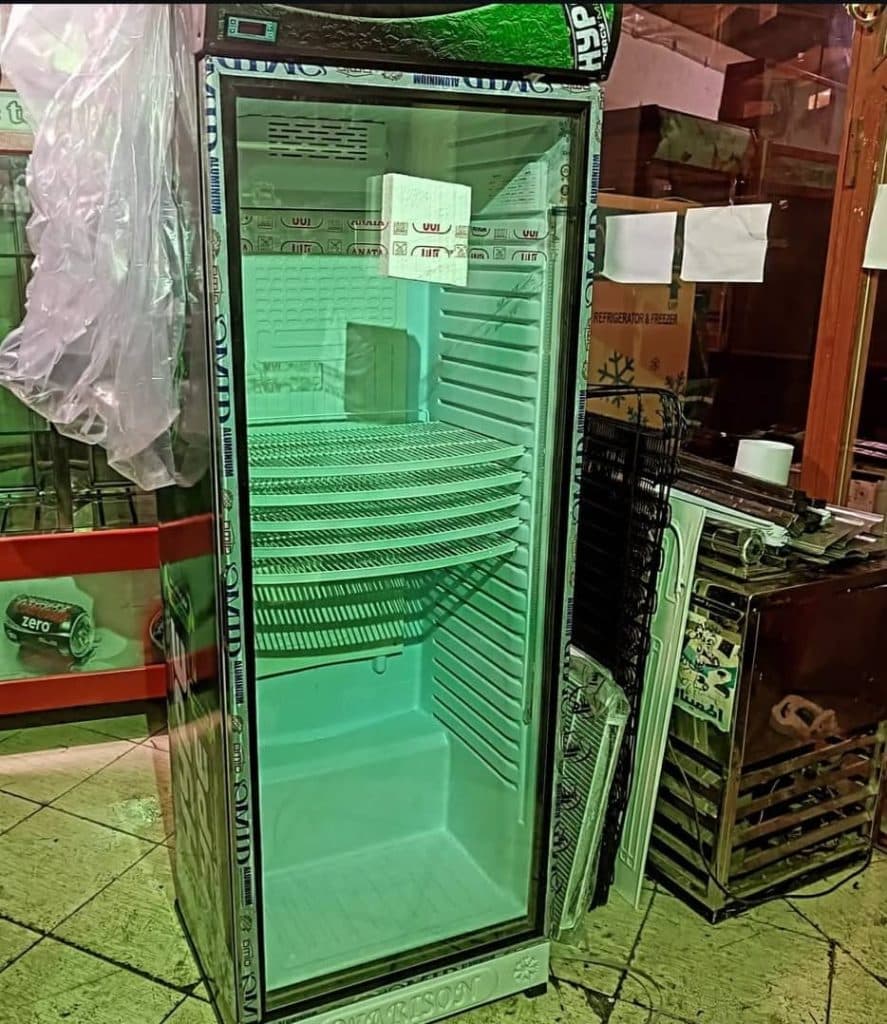 یخچال صنعتی آیس کینگ در مراغه