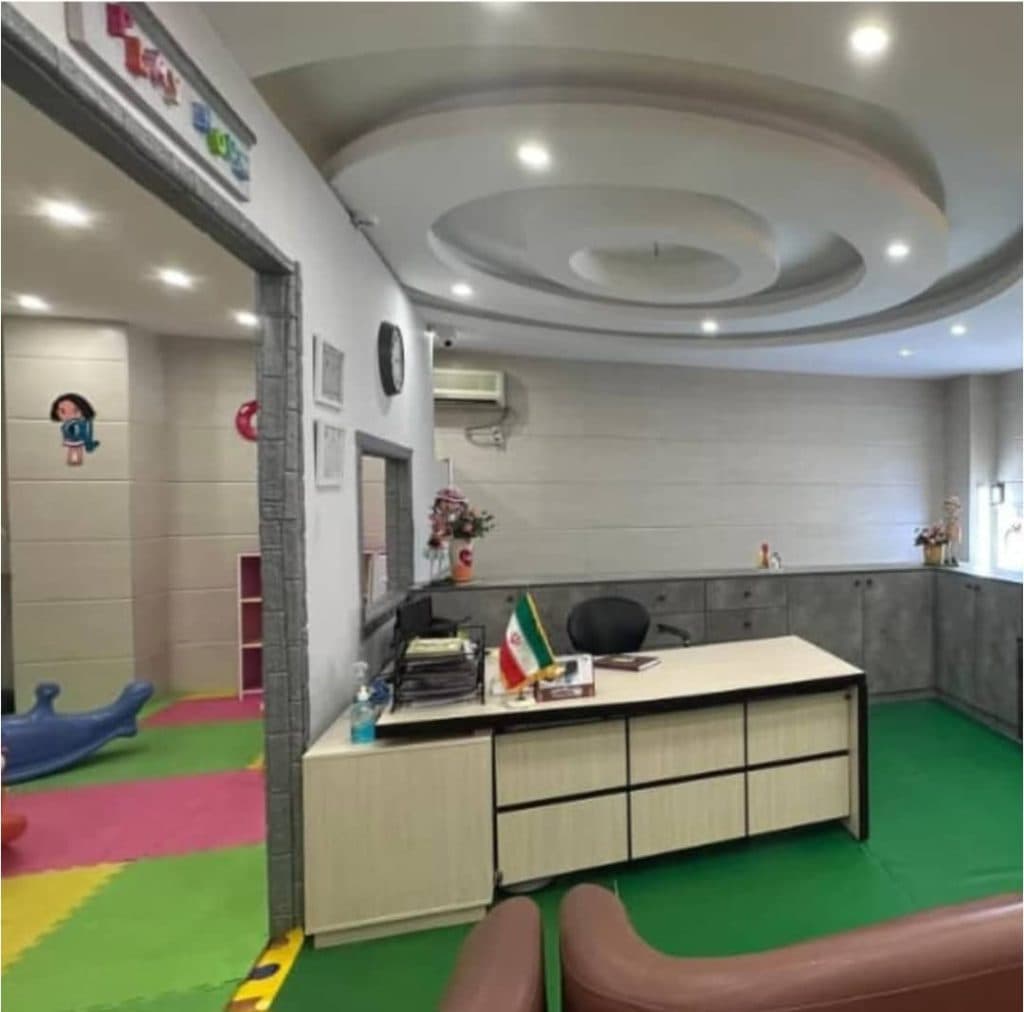 آموزشگاه زبان کودک و نوجوان سیب در بندرعباس