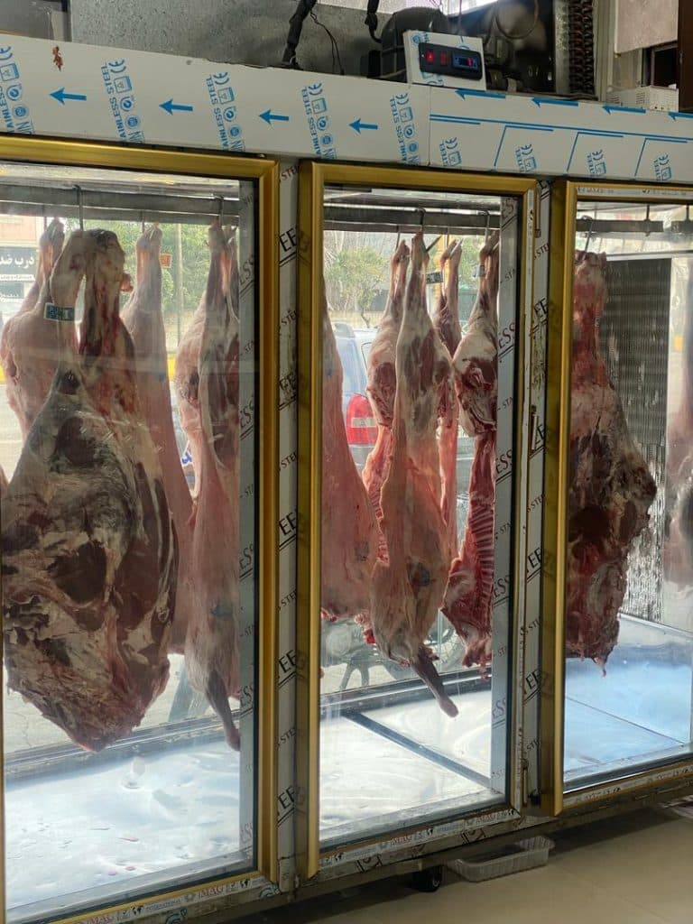 فروشگاه گوشت و مرغ پالوج در نوشهر