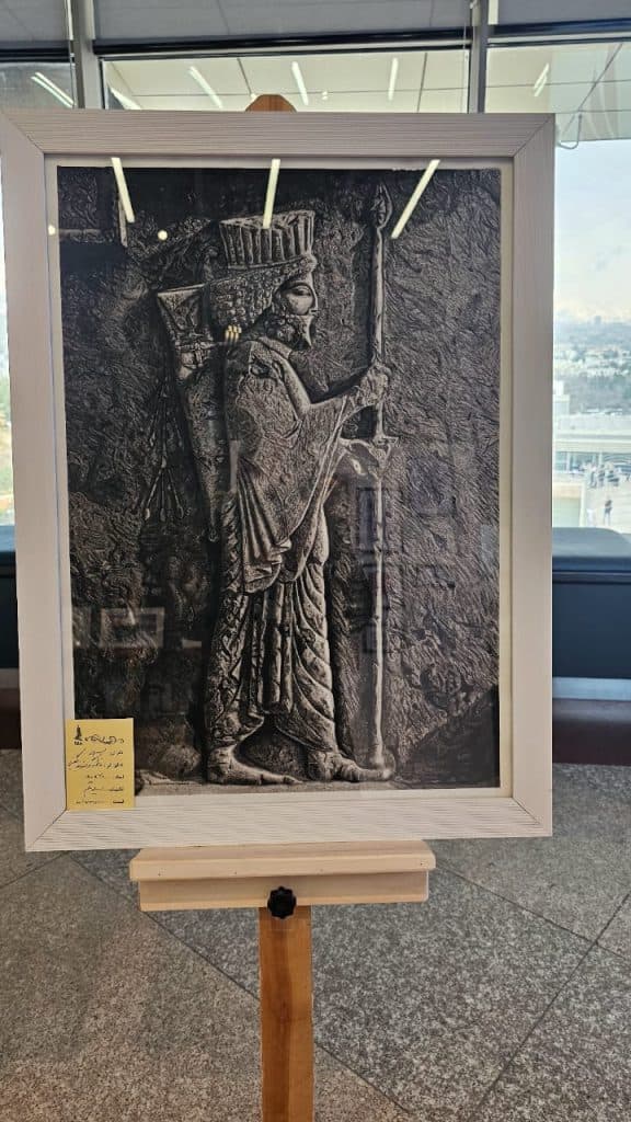 آموزشگاه هنرهای تجسمی فاخر در رشت