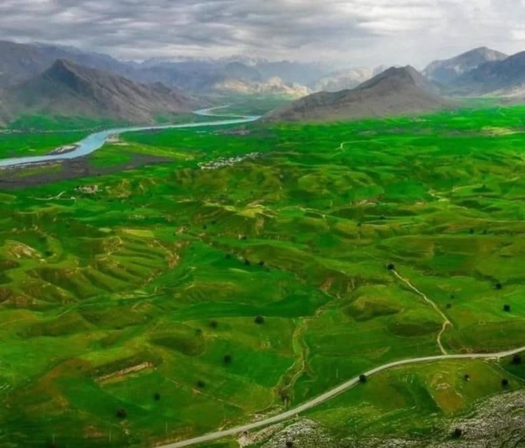 اقامتگاه بومگردی ایلدا دشت سوسن در ایذه