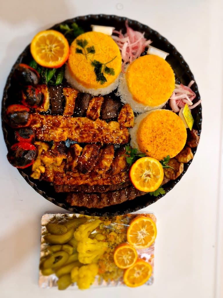 بیرون بر جانان در سعدی جنوبی شاهین شهر