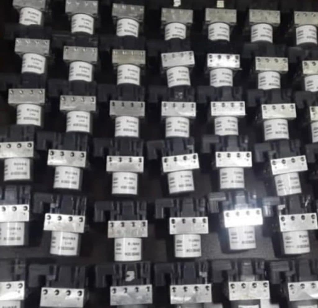 تعمیرگاه تخصصی ترمز و ای بی اس ABS اطمینان در اصفهان