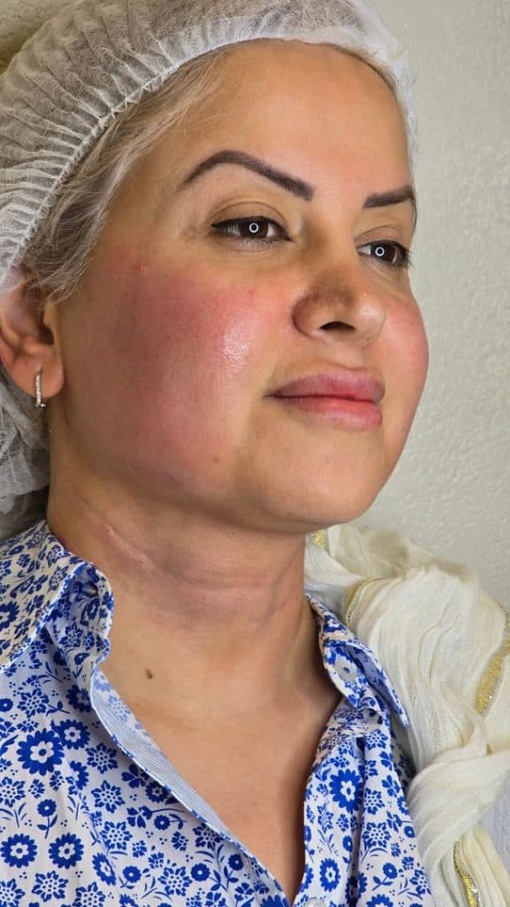 کلینیک زیبایی دکتر معین متین در میرداماد تهران