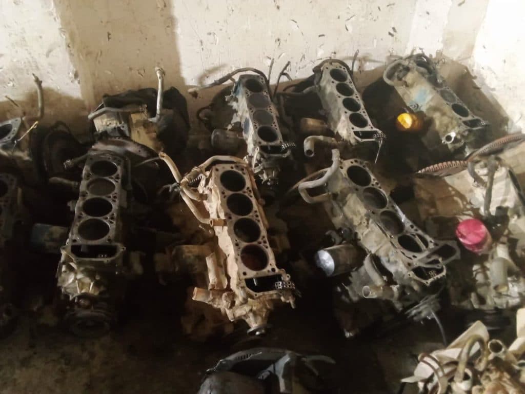 فروش لوازم استوک خودرو داوودی در قم