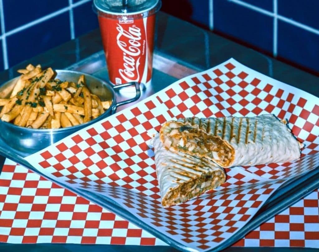 فست فود دونر فکتوری در کرمان