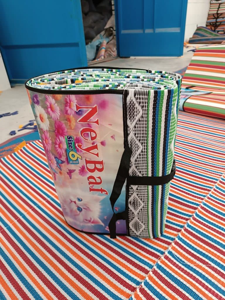 تولید و فروش حصیر پلاستیکی نی باف در شرق اصفهان