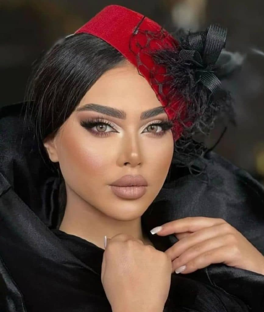 مرکز زیبایی عروس ندا بروجنی در شیخ مفید اصفهان