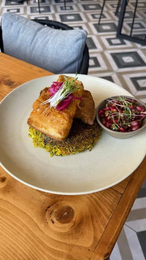 راه اندازی و تجهیز رستوران شف علی ناطقی در لاهیجان