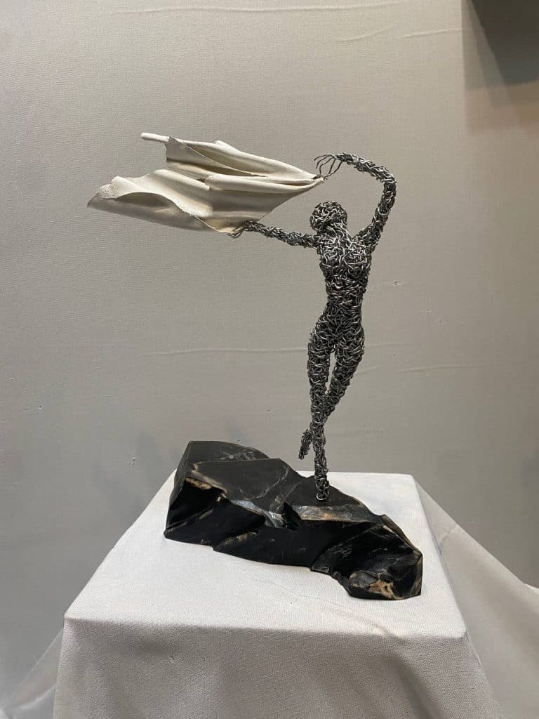 آموزش مجسمه سازی سیمی آشور در تهران