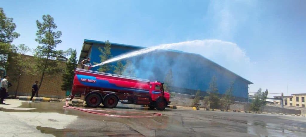 ساخت تعمیرات خودروهای آتش نشانی آتش مهار چهارستون در کرمان