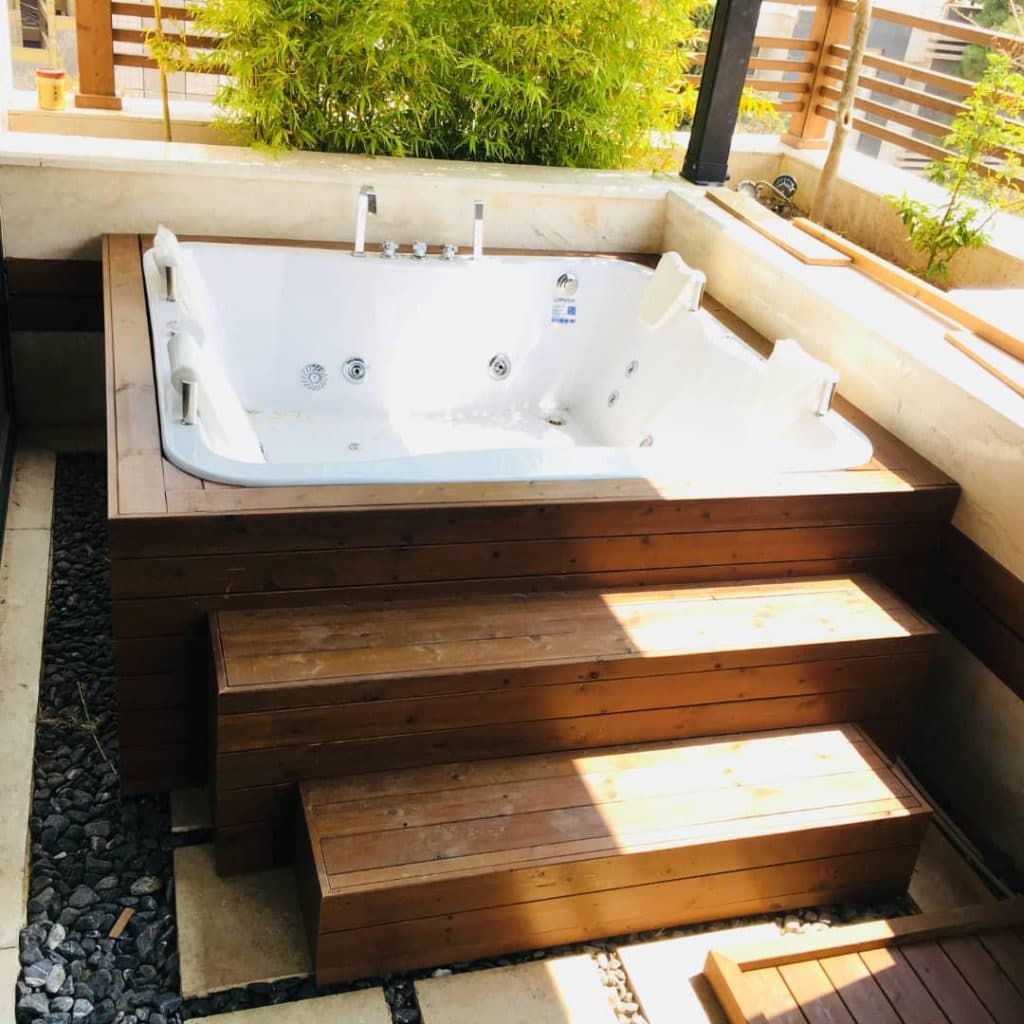 فروش و اجرا چوب ترموود براتی در شیراز