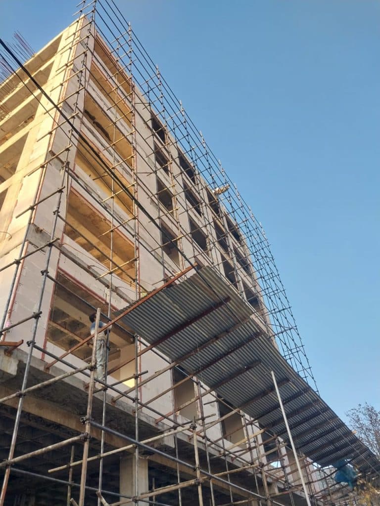 داربست فلزی و کفراژ افتخاری در مشهد