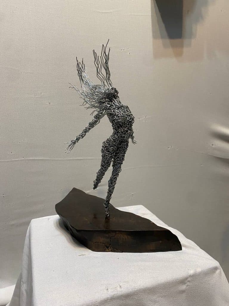 آموزش مجسمه سازی سیمی آشور در تهران