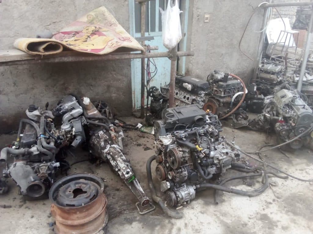 فروش لوازم استوک خودرو داوودی در قم