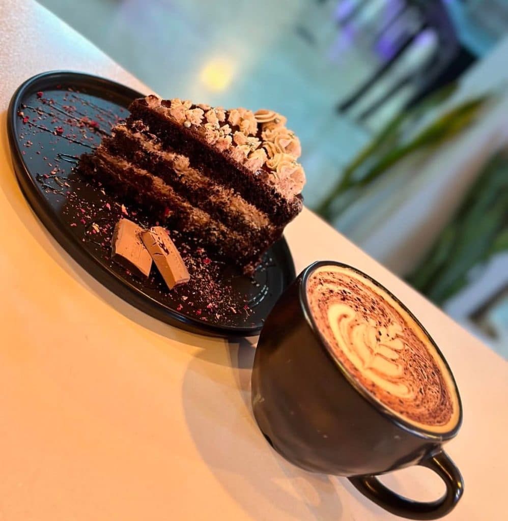 کافه آماتا در تهرانپارس تهران