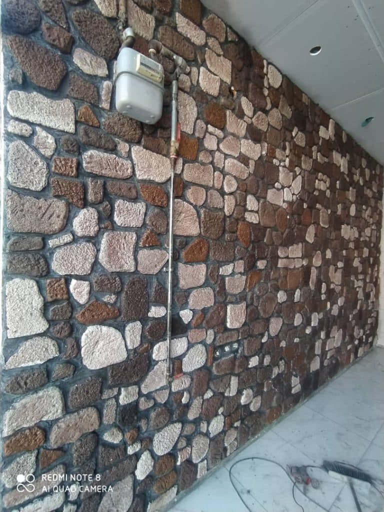 نصب و اجرای سنگ آنتیک مغان داش در پارس آباد