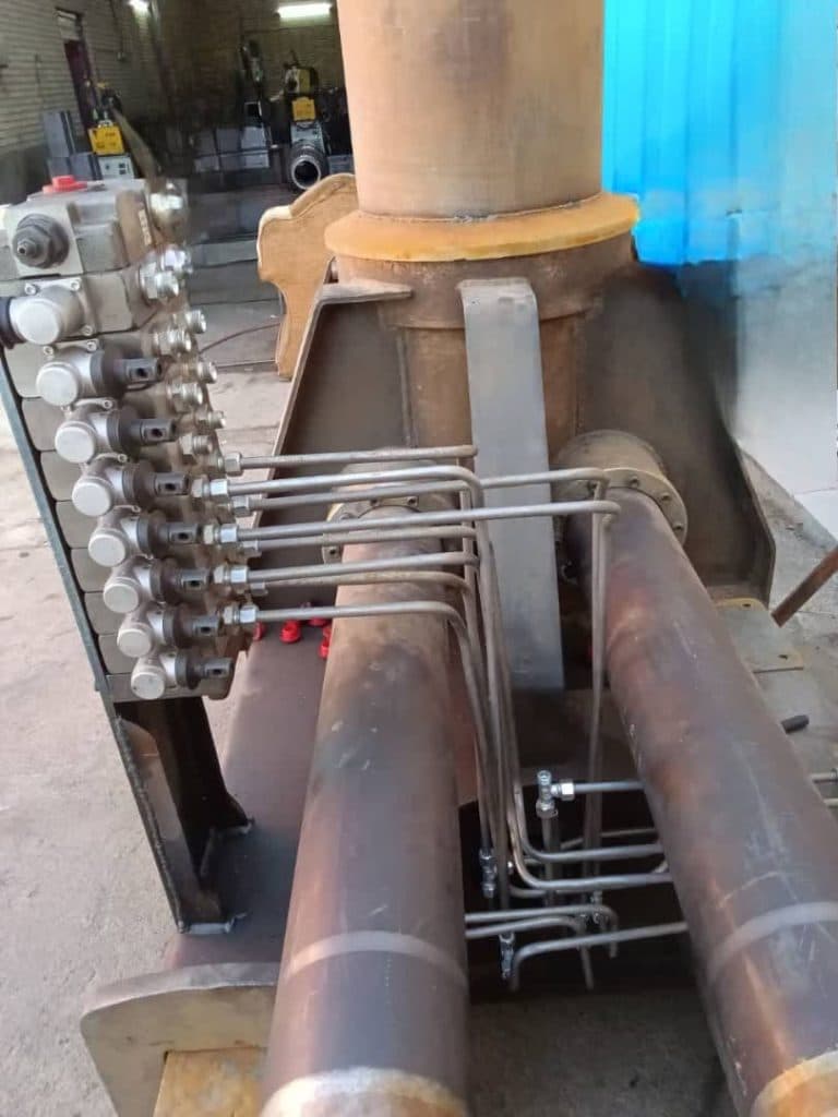 تولید و تعمیر جرثقیل آراکس صنعت در اصفهان