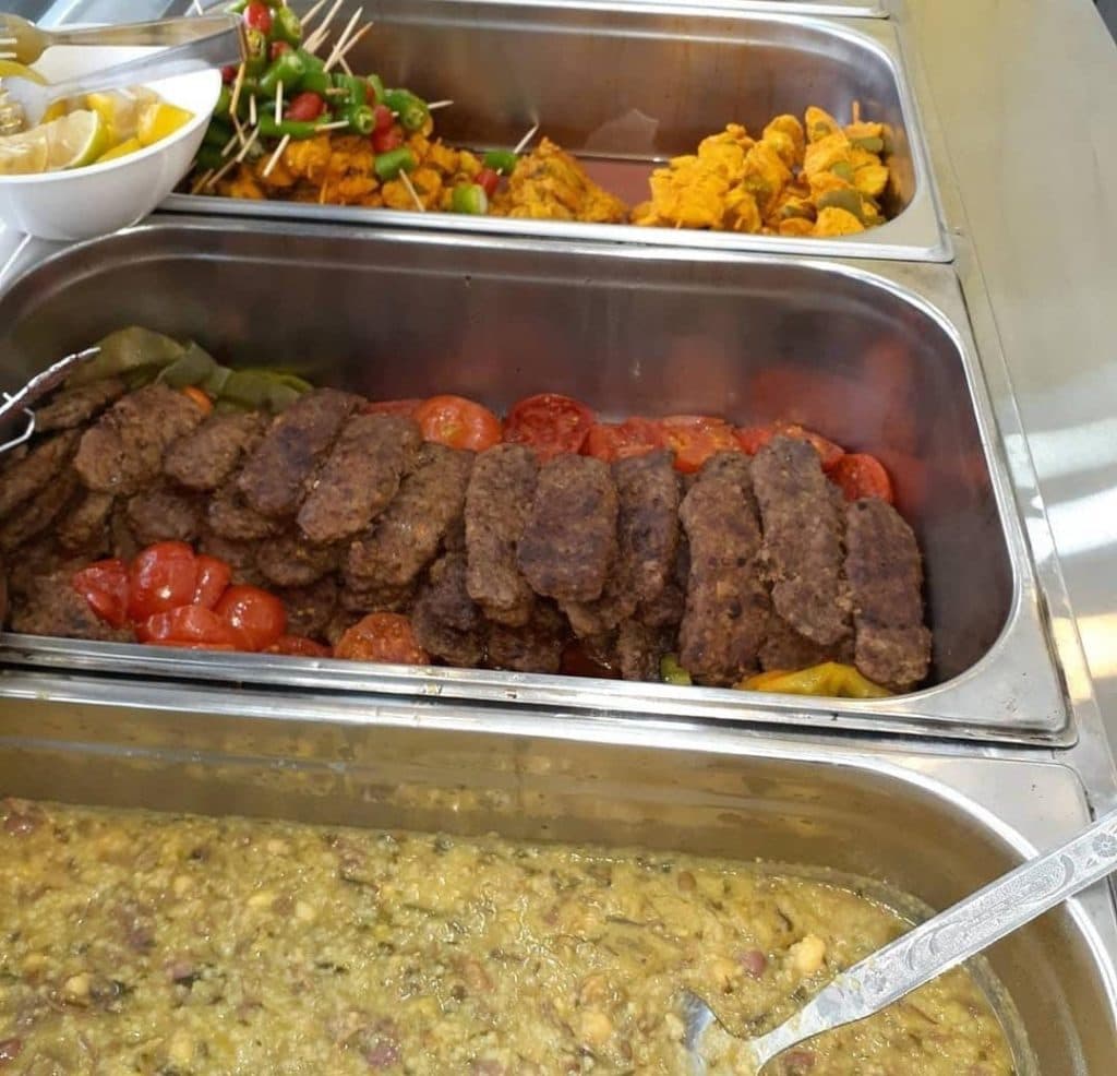 غذای اصیل ایرانی نانداک در خرم آباد