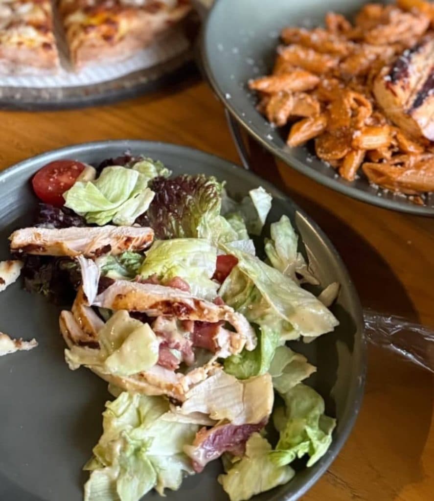 کافه رستوران بهونه در یزد