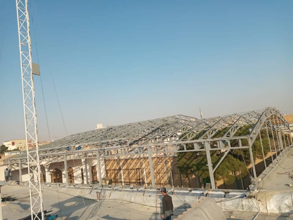 طراحی و اجرای نمای کرتین وال و اسپایدر رحیمی اهواز