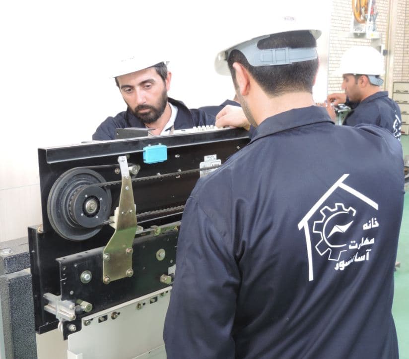 آموزش خدمات آسانسور خانه مهارت آسانسور رحیمی در تهران